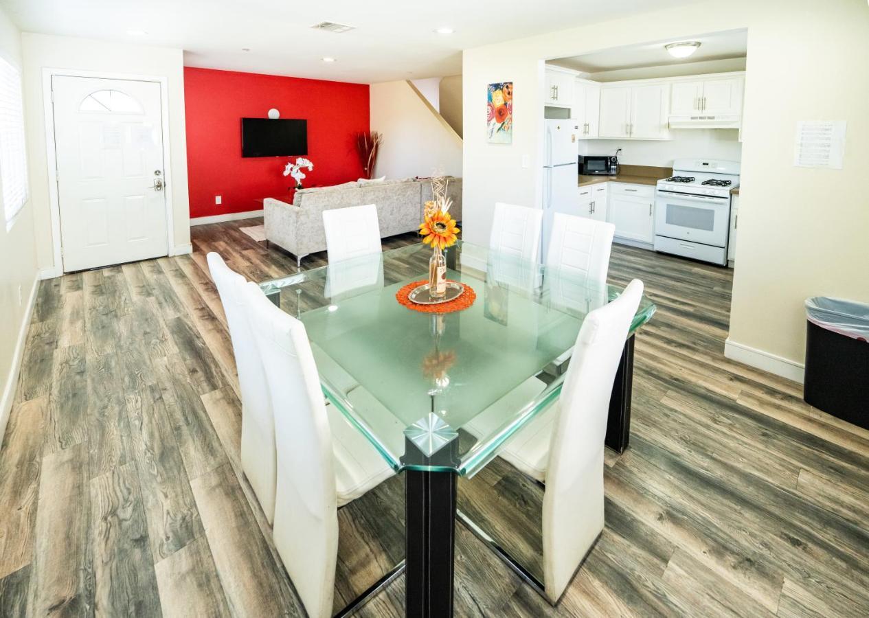 Appartamento Large Sleeps 10 Near Downtown Angeles *