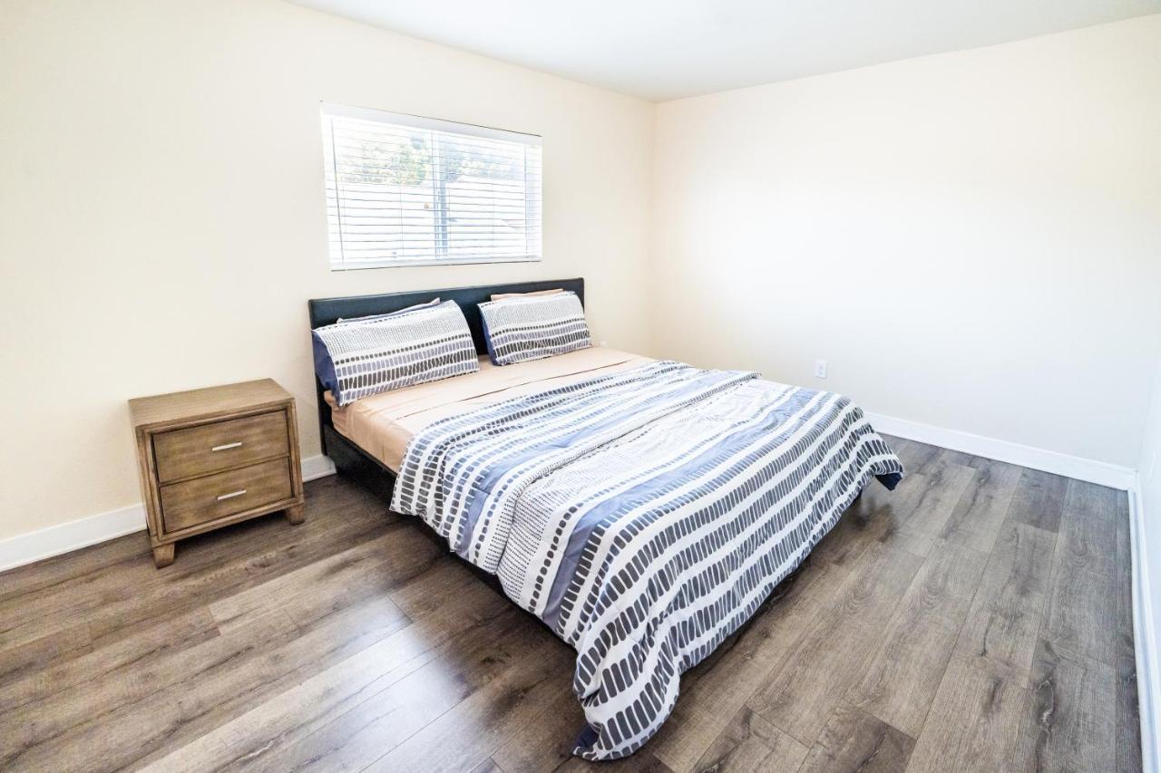 Appartamento Large Sleeps 10 Near Downtown Angeles *